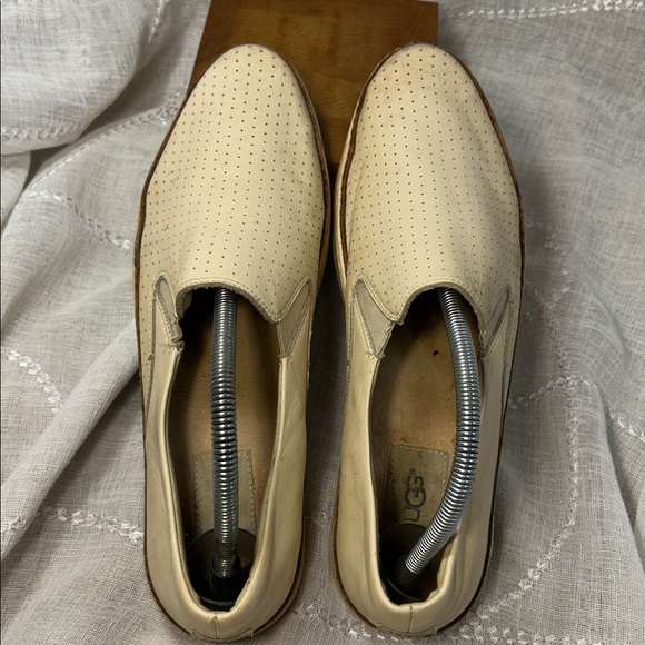 UGG leather slip on loafers - Picture 10 of 14